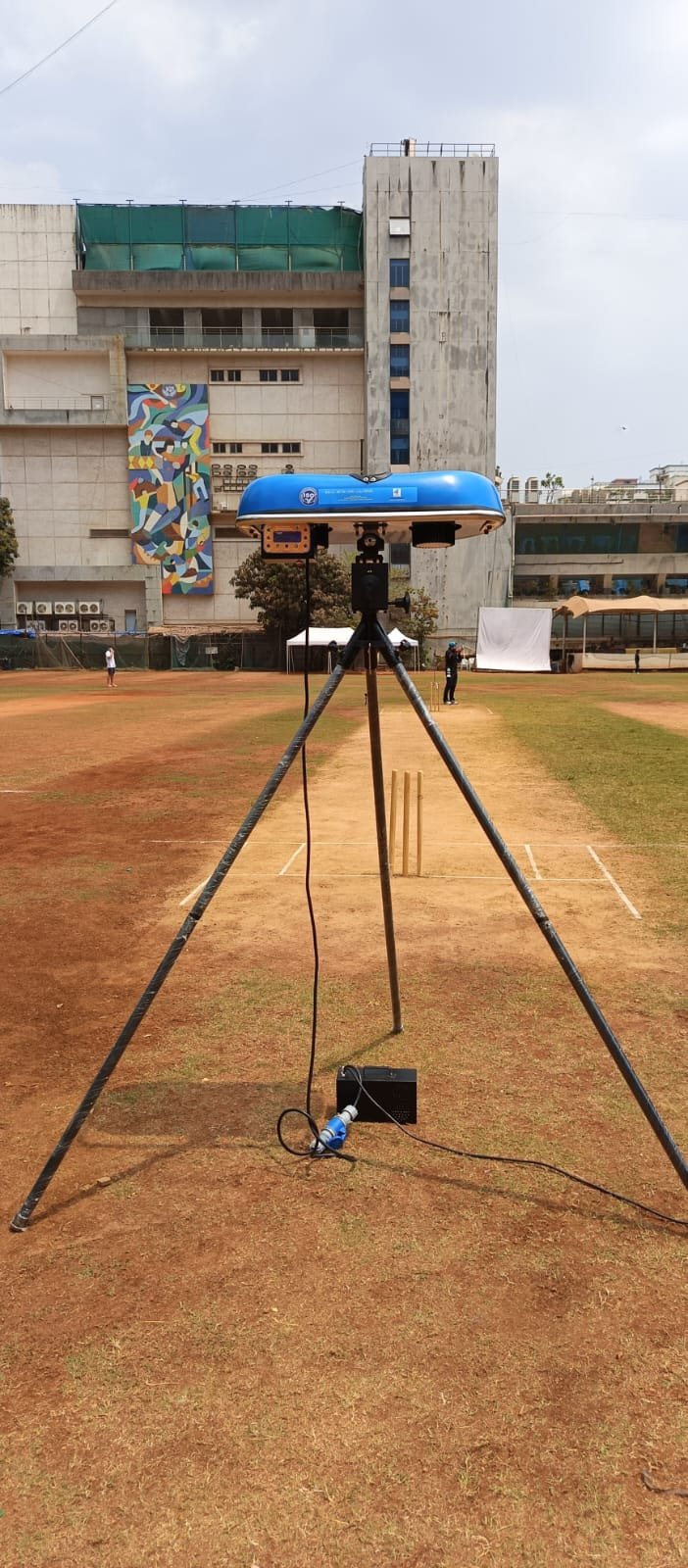 RBAL D20 Bowling Machine